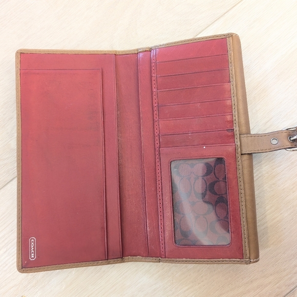 Coach Bi Fold Camel Wallet Leather Red Interior - Picture 3 of 7